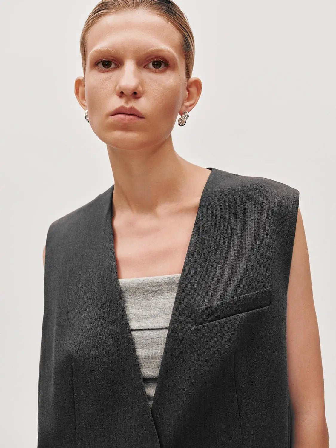 V Neck Single Button Flap Pocket Sleeveless Suit Vest