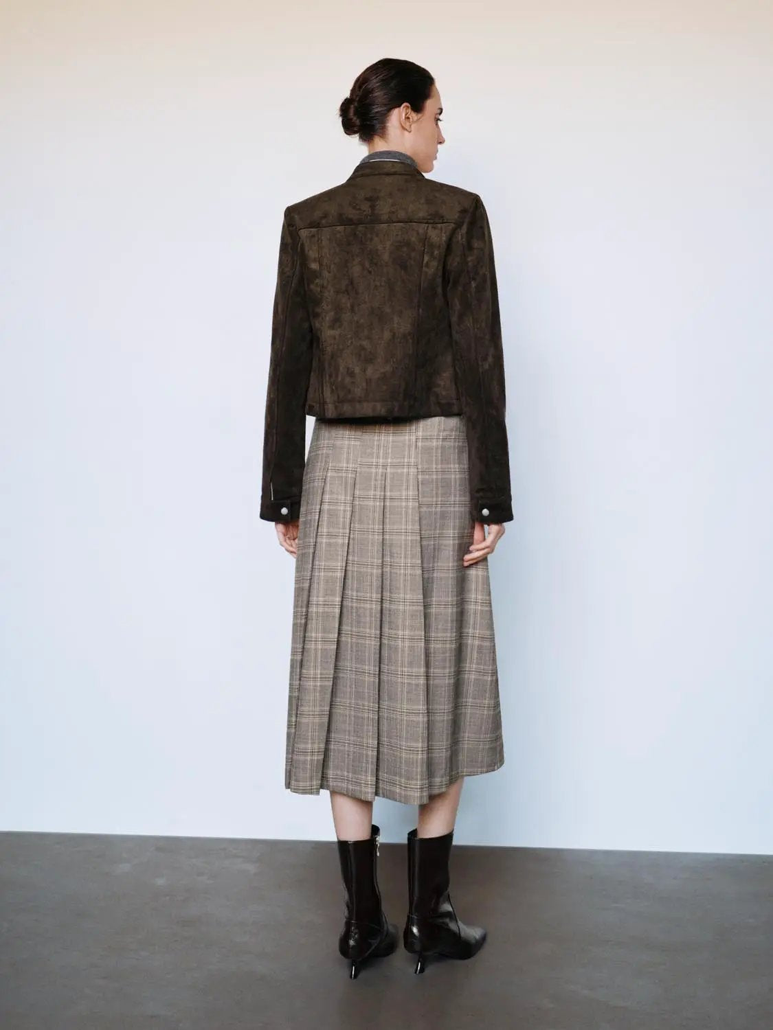 Textured Mock Neck Cropped Long Sleeve Jacket