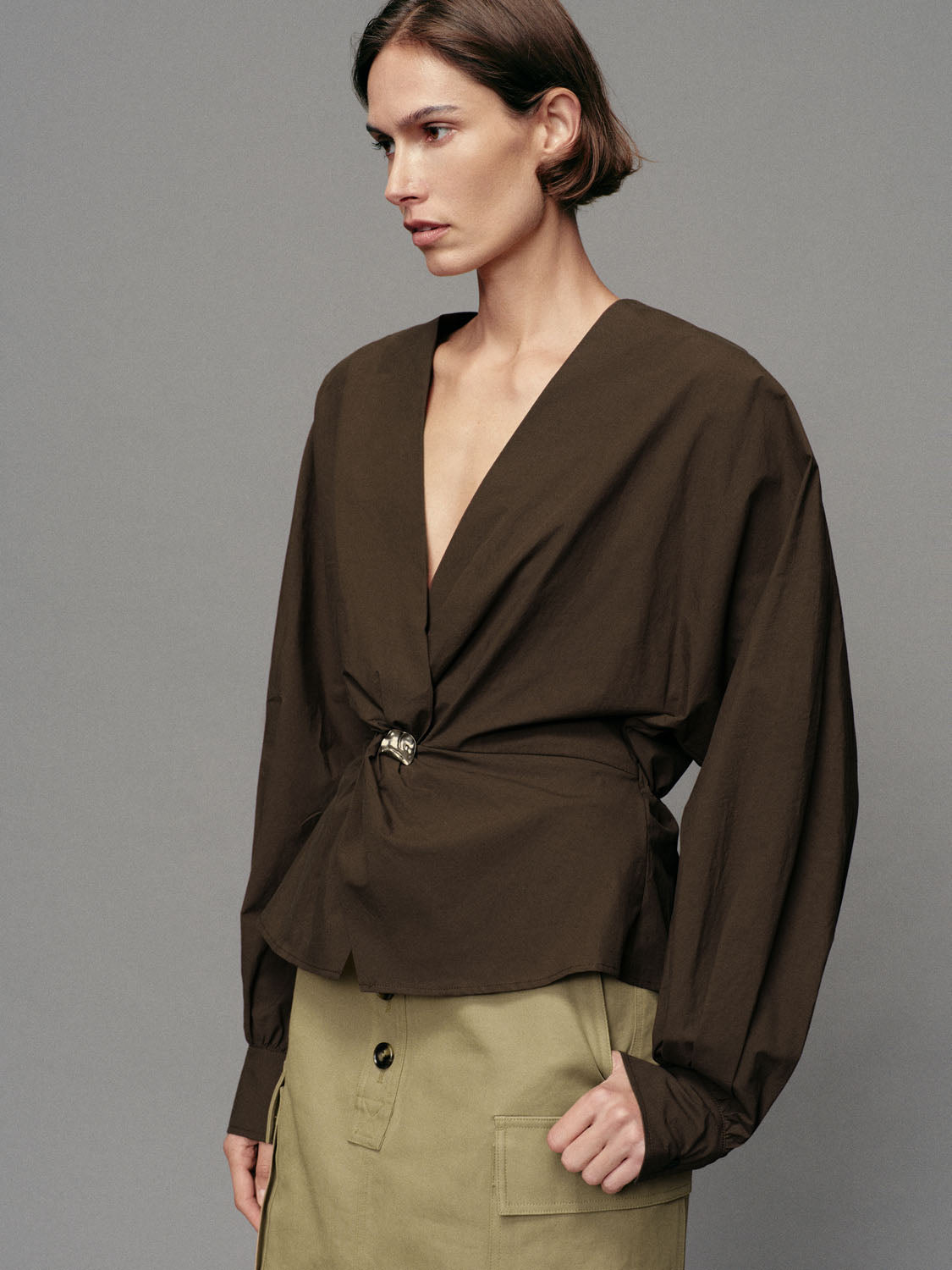 Twisted Front V-neck Long Sleeve Cotton Blouse