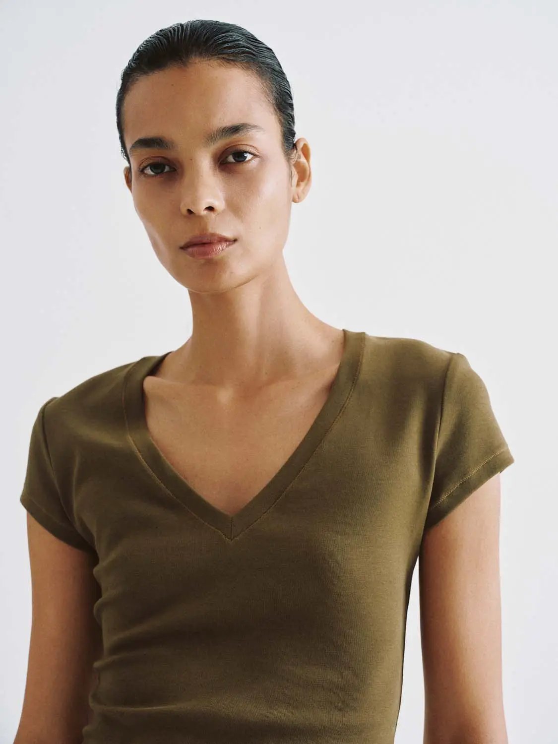 V-Neck Cap Sleeve Ruched Slim Fit Stretch Knit T-Shirt
