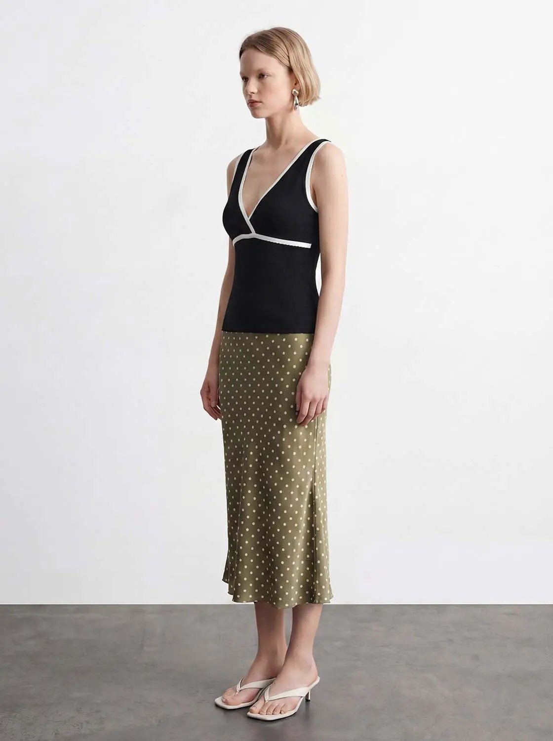 Criss-Cross Neckline Sleeveless Cotton Knit T-Shirt