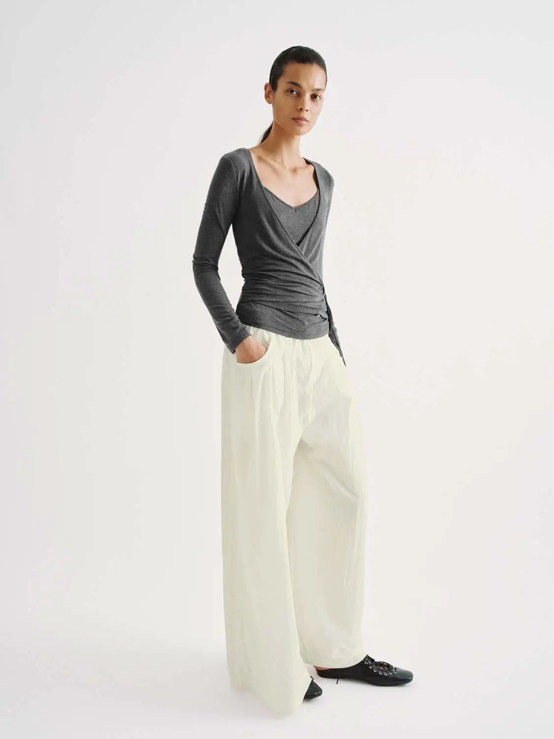Wrap Front Ruched V-neck Long Sleeve T-shirt