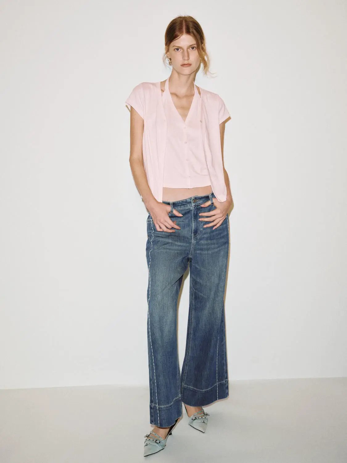 Ruched V-neck Short Sleeve T-shirt