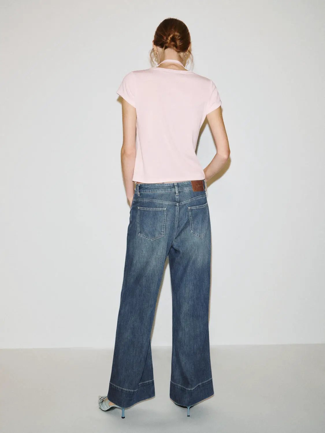 Ruched V-neck Short Sleeve T-shirt