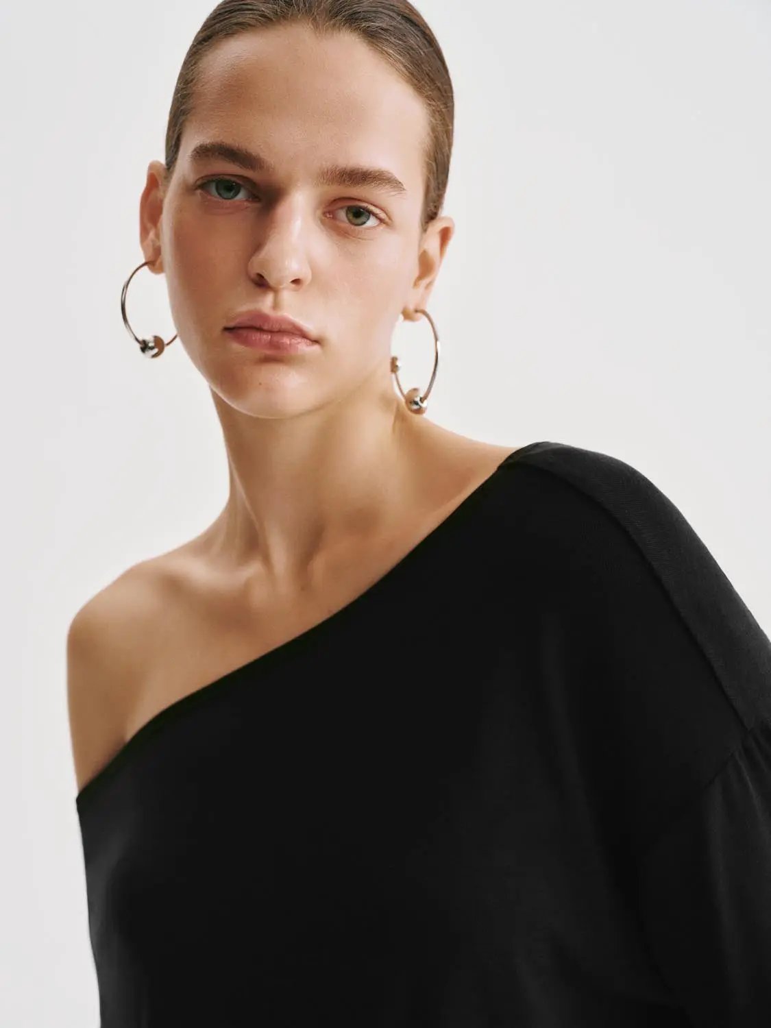 Asymmetric One-shoulder Draped Stretch T-shirt
