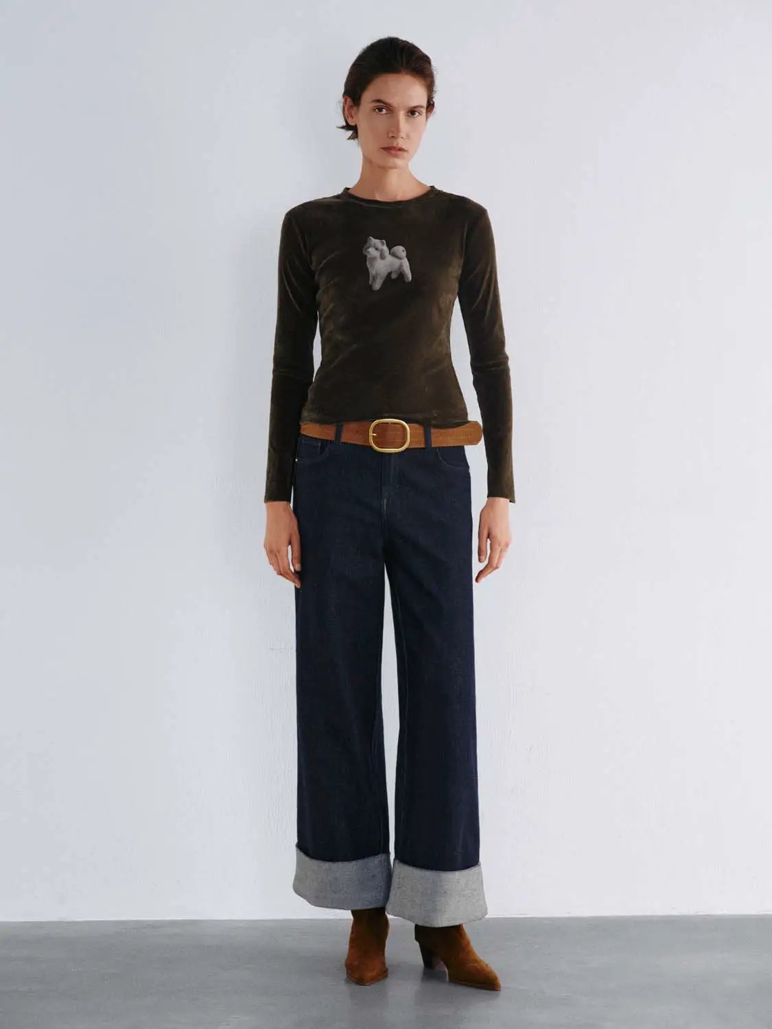 Flocking Animal Graphic Long Sleeve T-Shirt