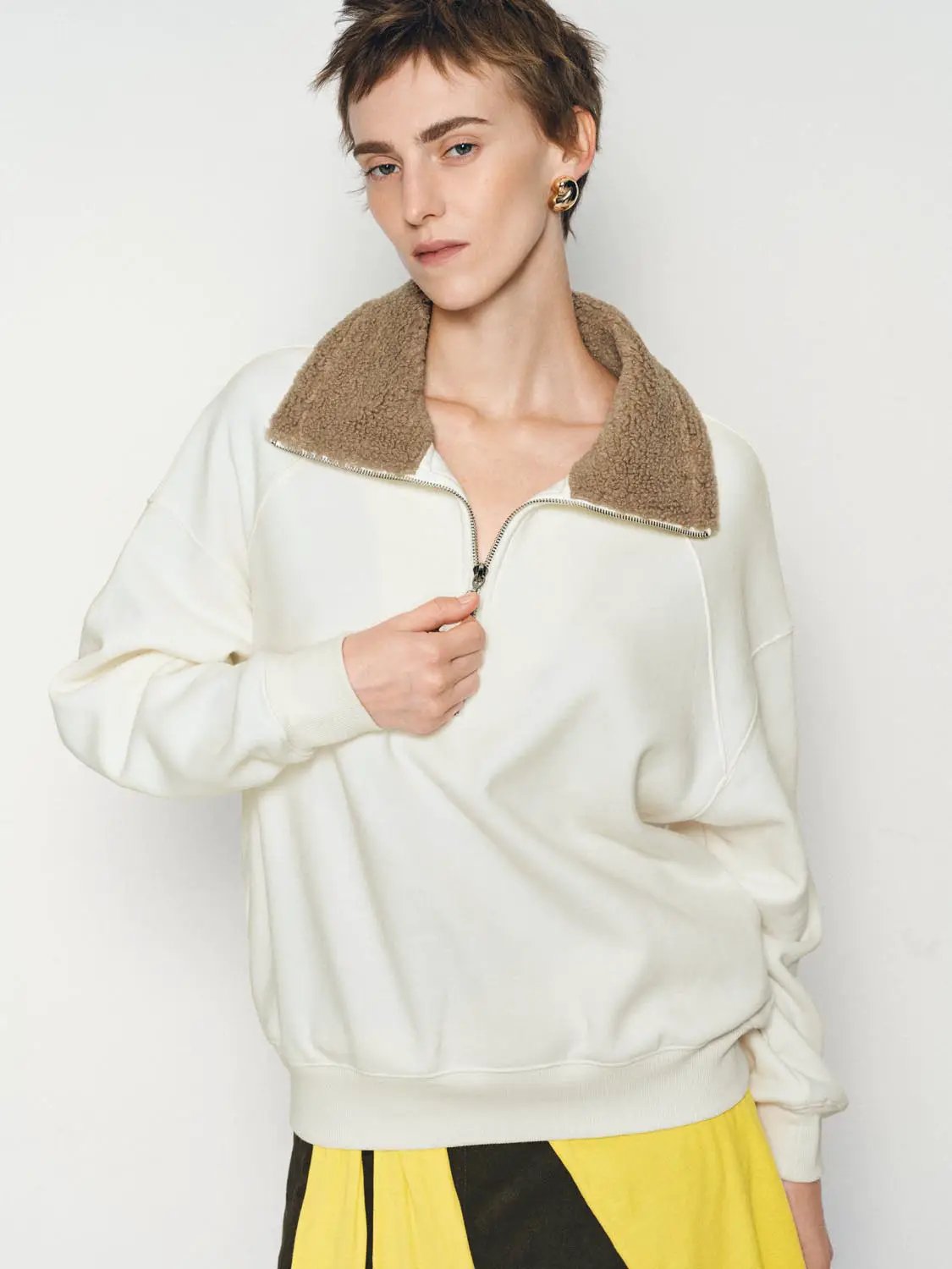 Faux Fur Collar Half Zip Ribbed Long Sleeve Sweatshirt