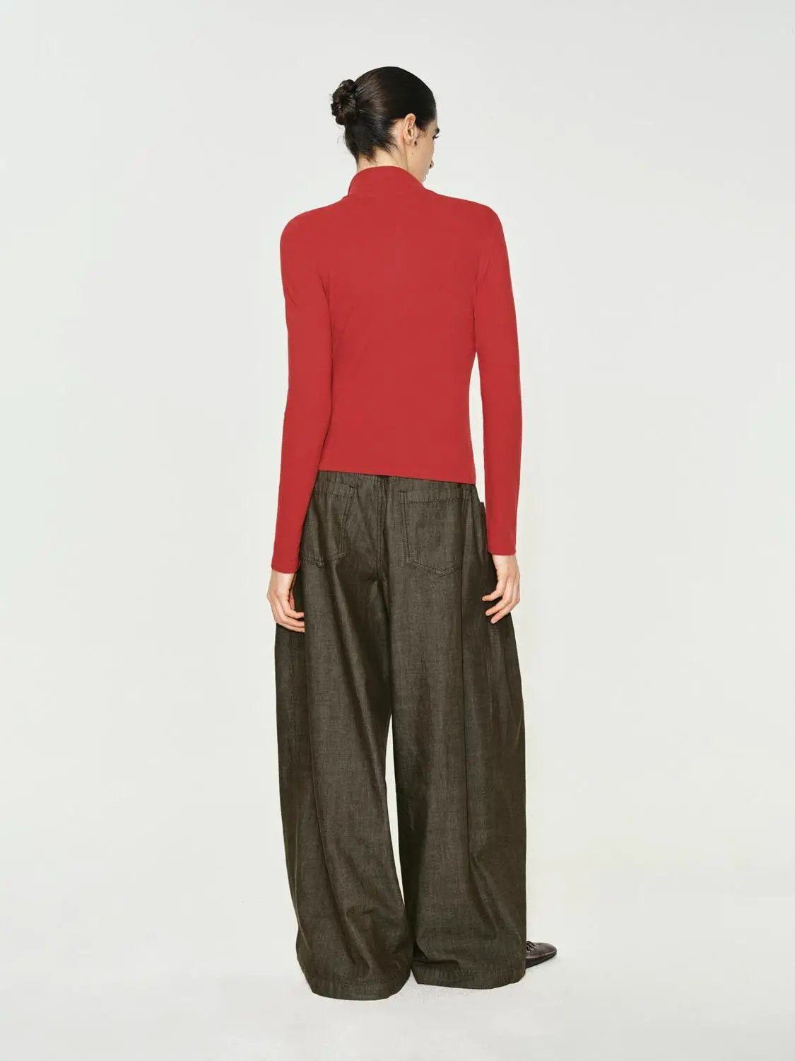 Zip Front Mock Neck Fitted Long Sleeve T-Shirt