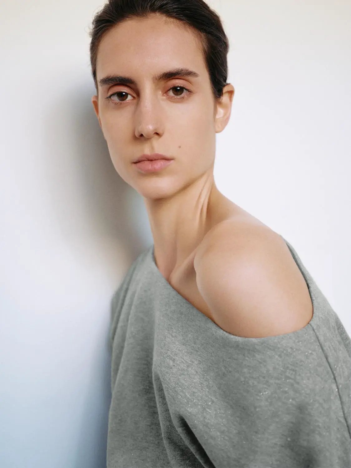 Asymmetric Long Sleeve Ribbed Cotton Blend Crop Top