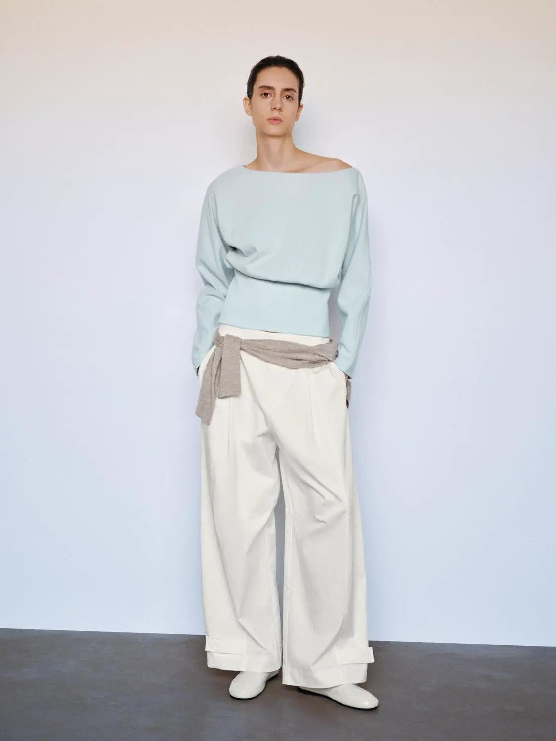 Asymmetric Long Sleeve Ribbed Cotton Blend Crop Top