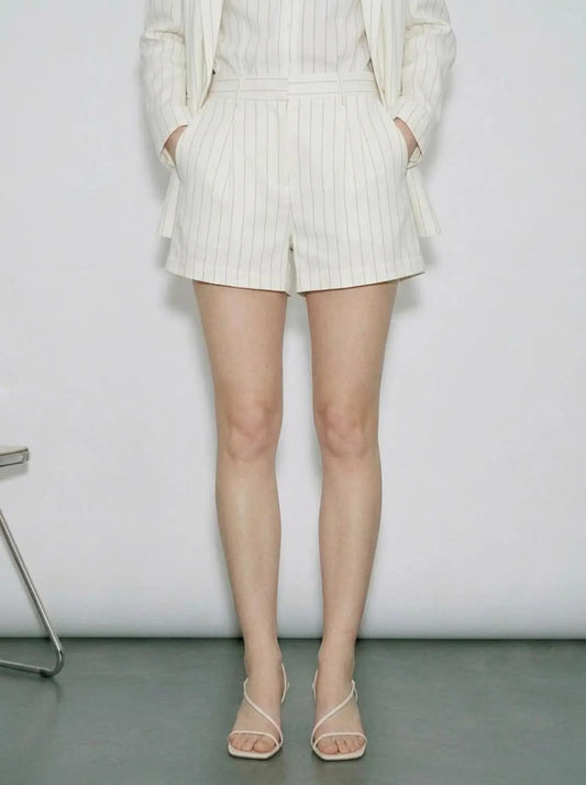 Vertical Stripe Pleated High Waist Light Fabric Shorts
