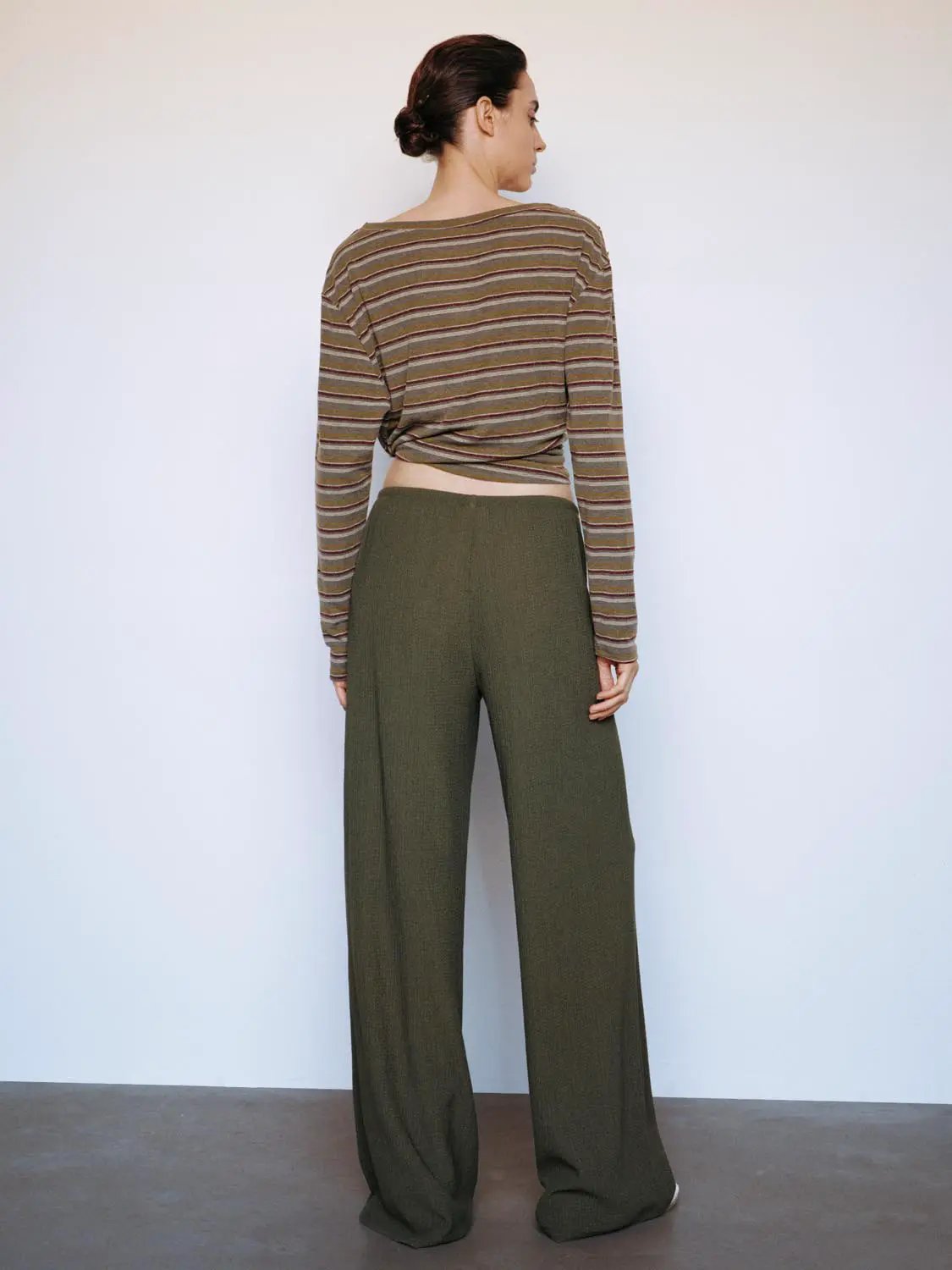 Drawstring Waist Olive Wide-Leg Stretch Pants