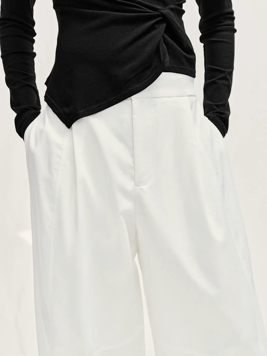 Curved Wide-leg Cotton Lyocell Blend Pants