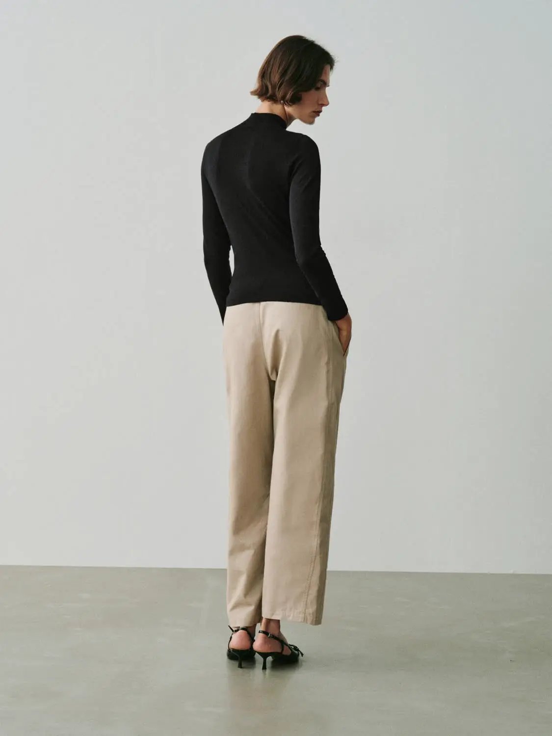 Tailored Beige Mid-rise Barrel-Leg Cotton Pants
