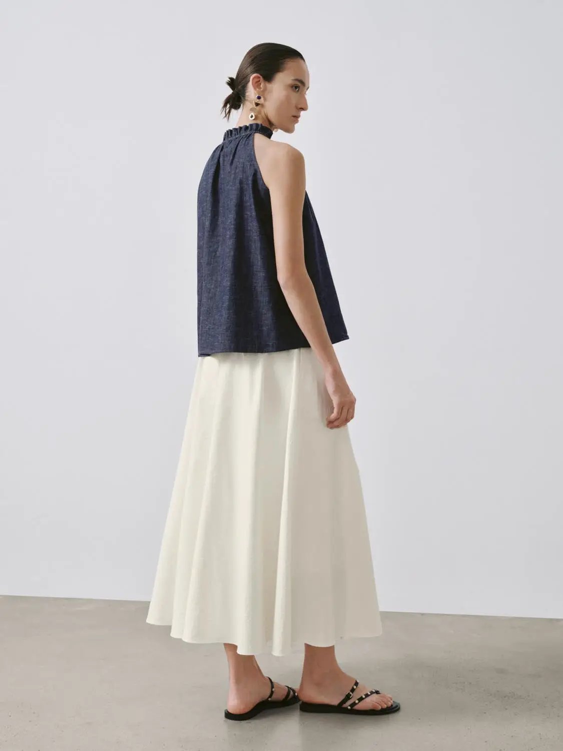 Ruffled Halter Neck Tie Front Sleeveless Denim Blouse