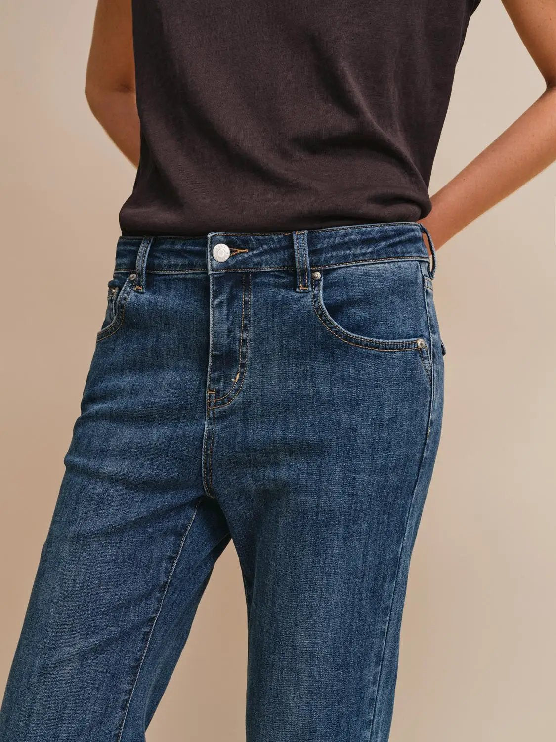 Mid Rise Wide-Leg Slight Stretch Cotton Jeans
