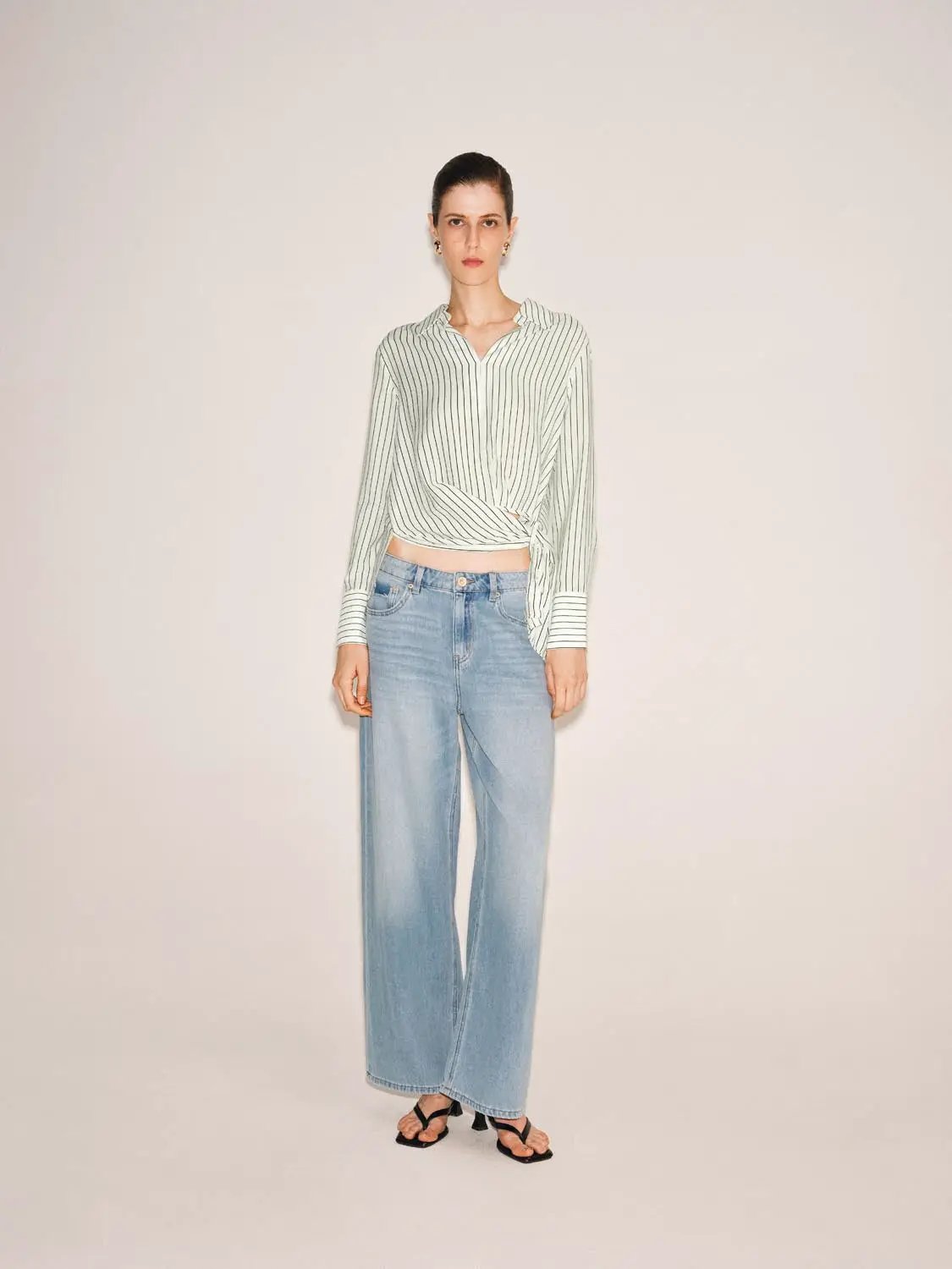 Mid-waisted Stretch Denim Wide-leg Pants