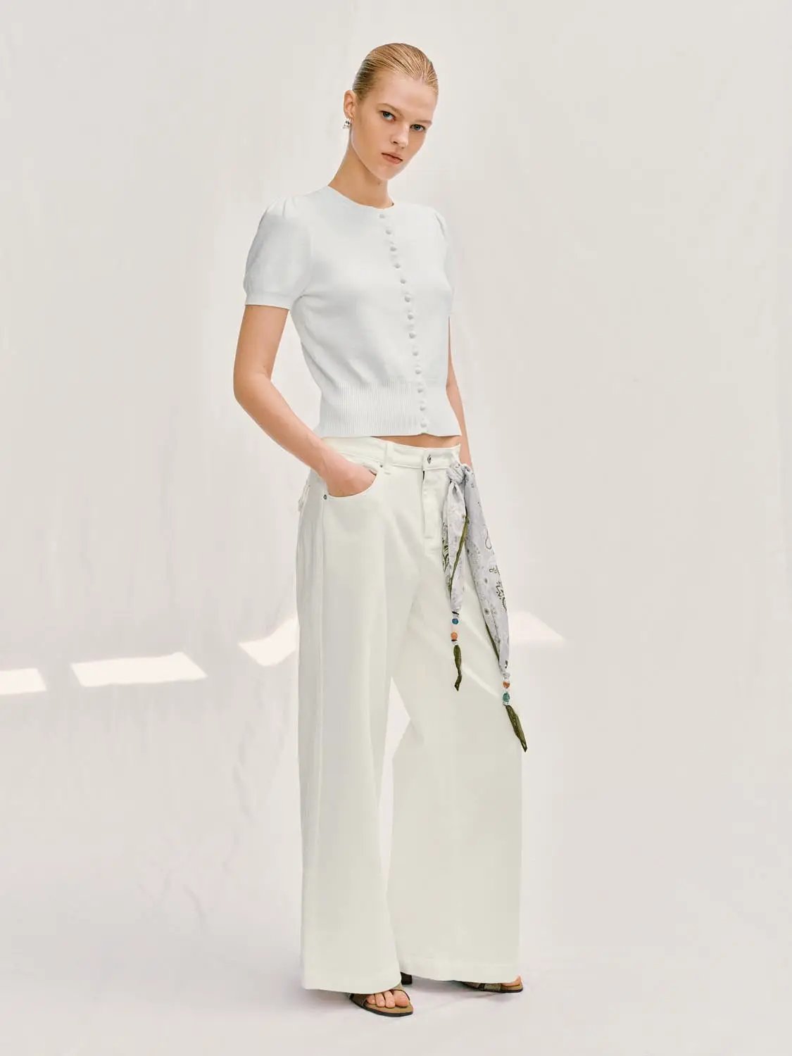 Mid Waisted Wide-leg Denim Pants