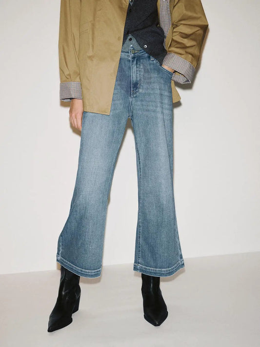 Light Wash Mid-rise Wide-leg Cotton Blend Jeans