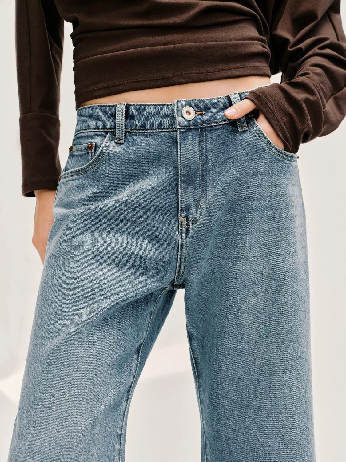 Relaxed Straight Classic Washed Cotton Jeans