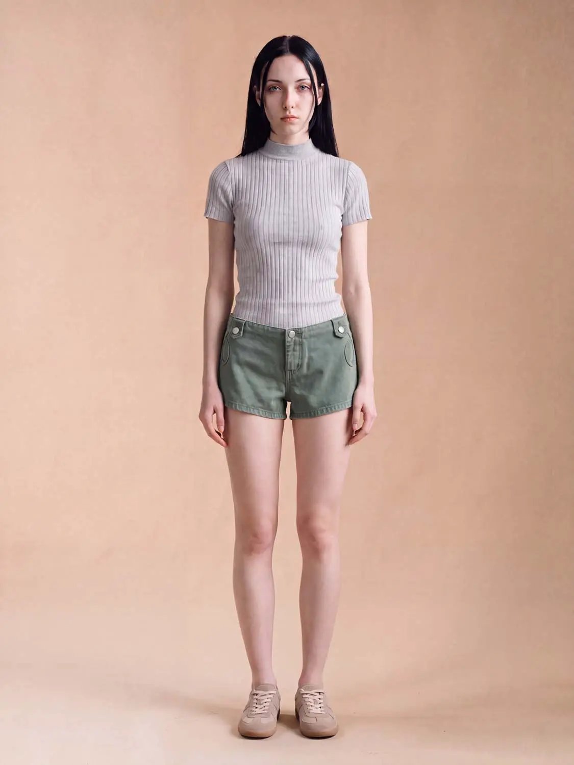 Green Button Pocket Cotton Mid-rise Straight Shorts