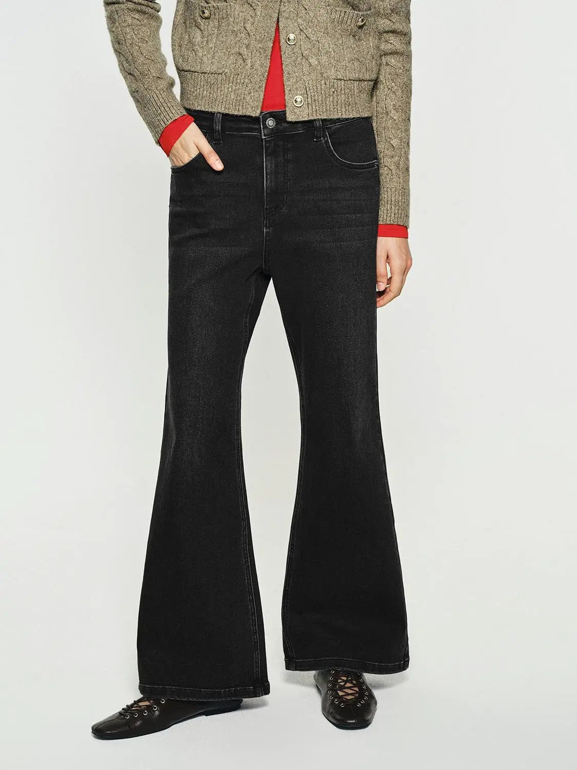 Mid-rise Flared Stretch Cotton Blend Jeans