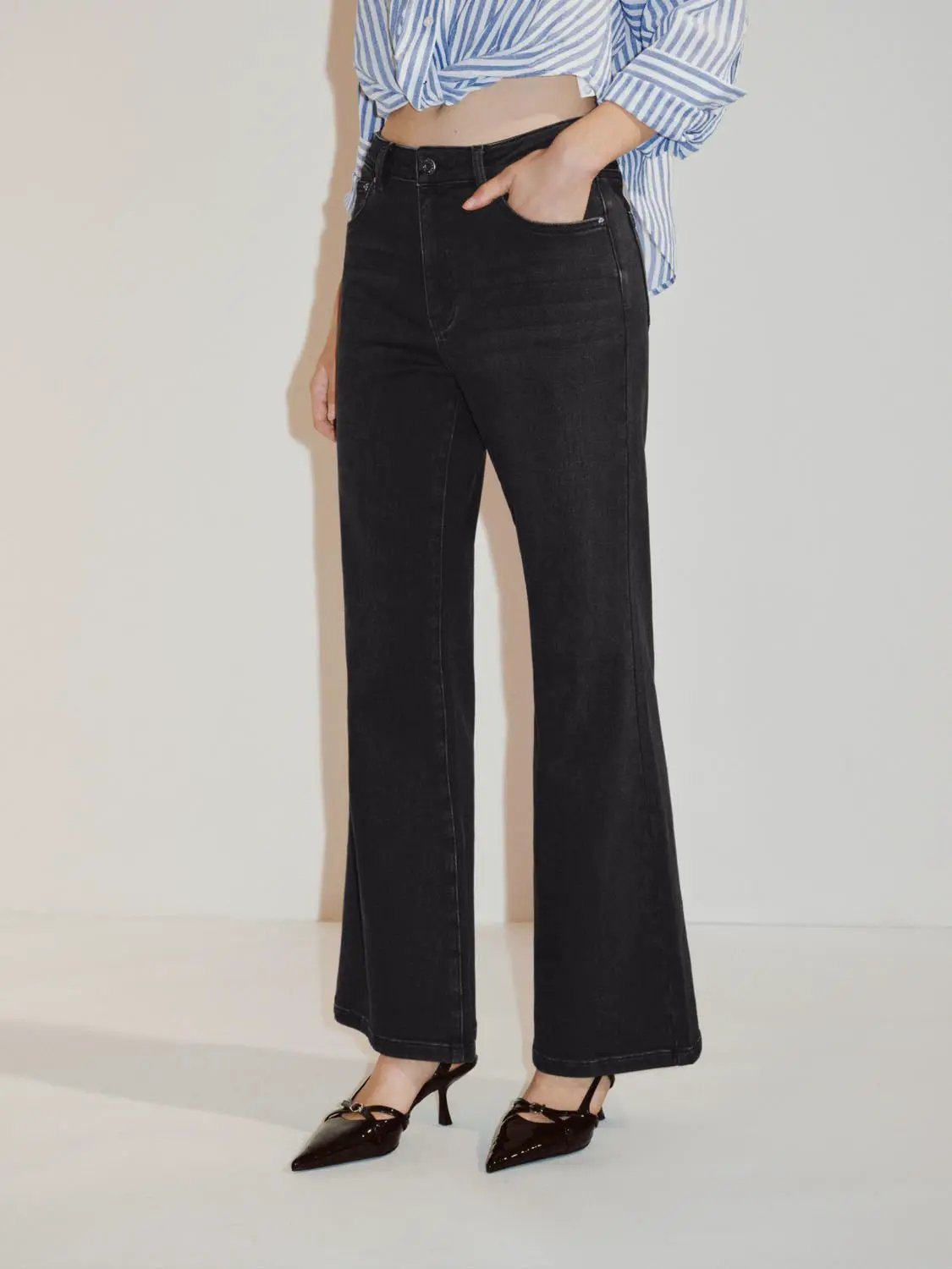 High-waisted Wash Wide-leg Cotton Blend Jeans