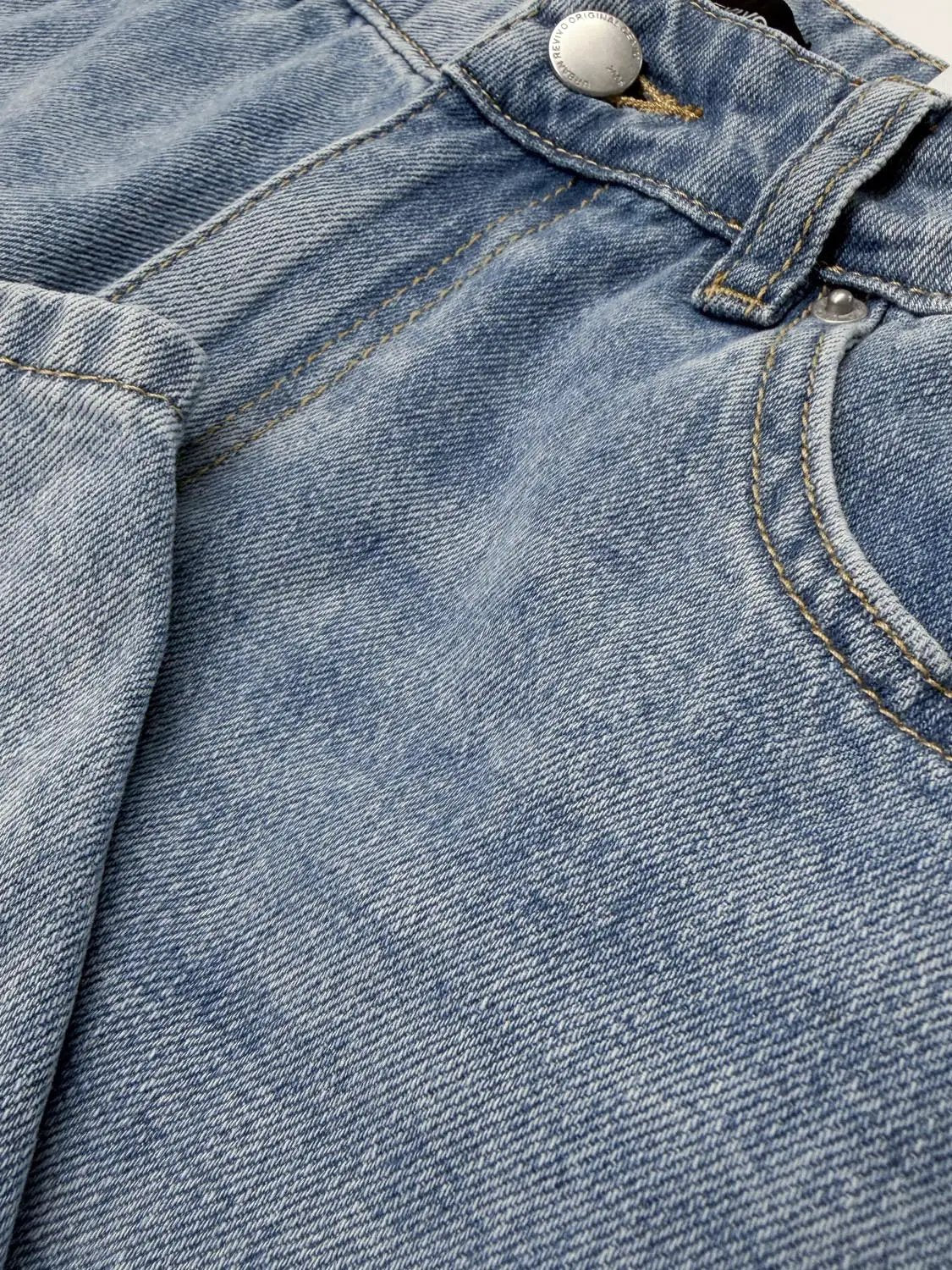 Faded Medium Wash Wide-leg Cotton Jeans