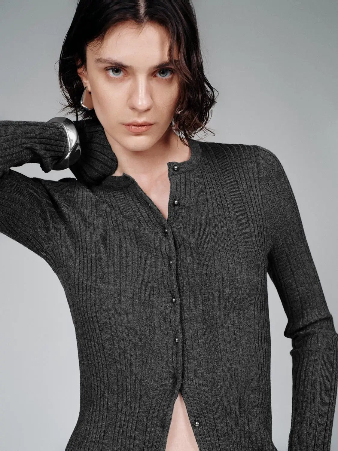 Slim Fit Split Hem Ribbed Crew Neck Knit Cardigan