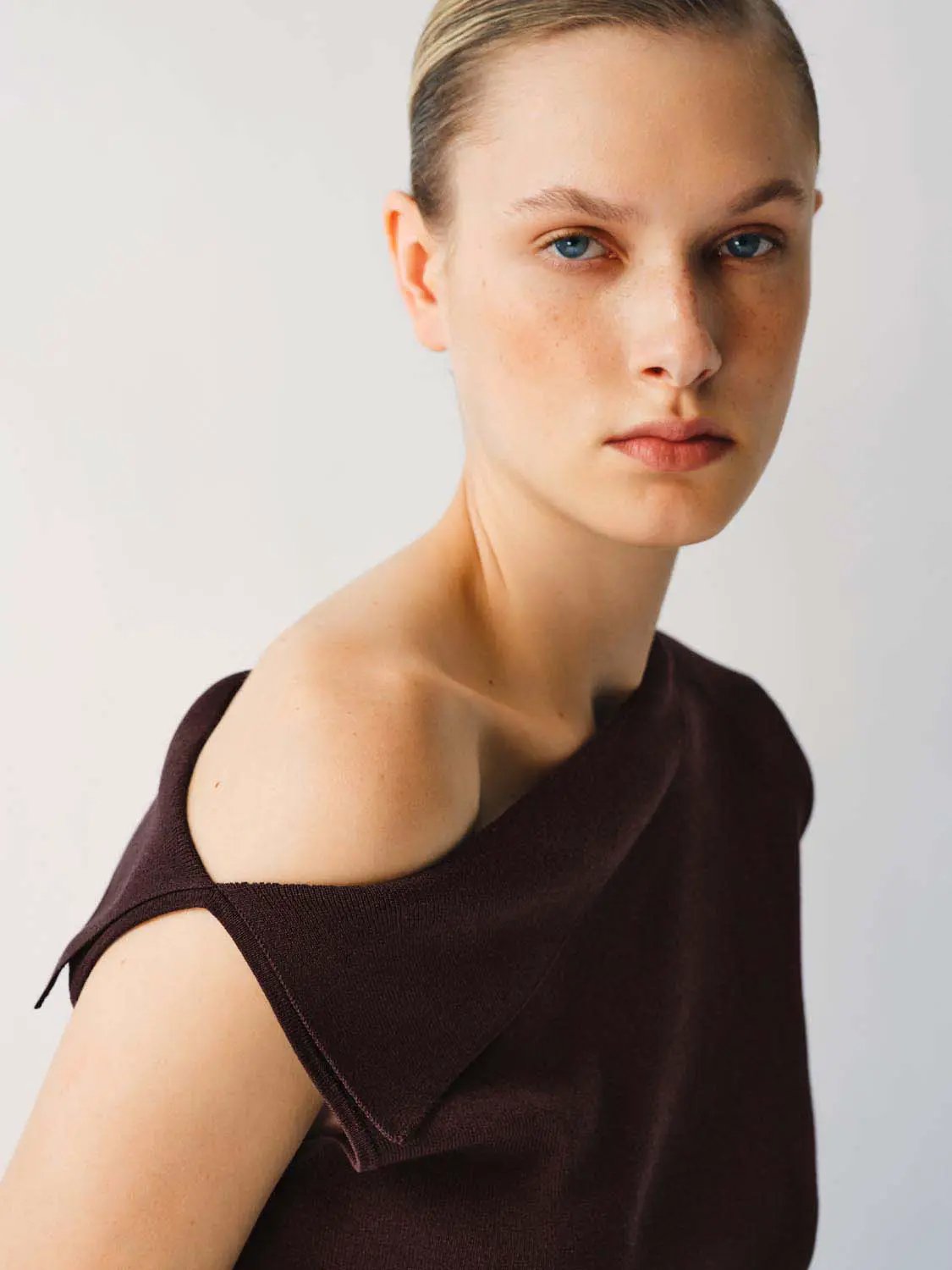 Slim One Shoulder Sleeveless Waist Ruched Irregular Hem Top