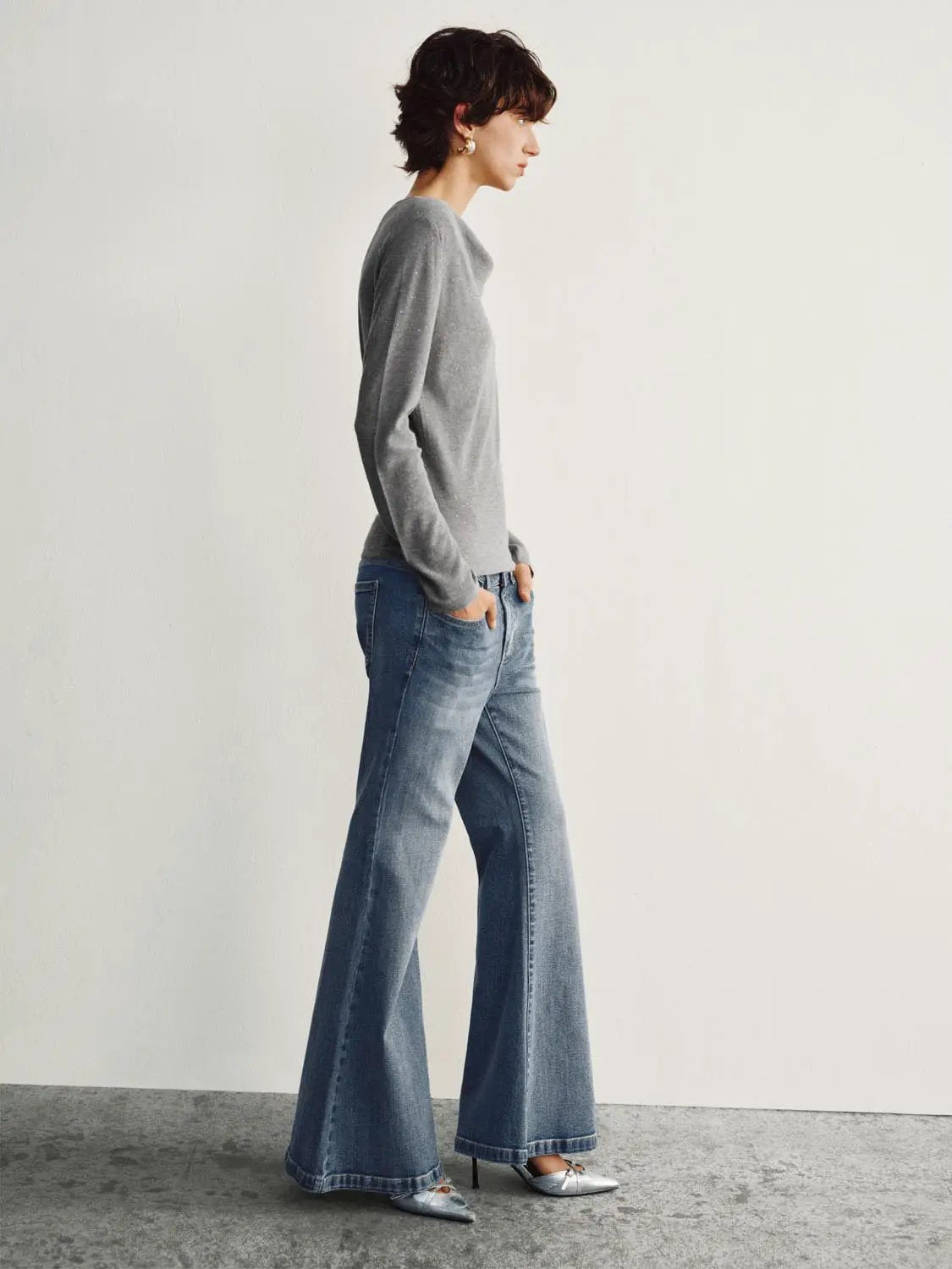 Draped Textured Fitted Long Sleeve Knit T-Shirt