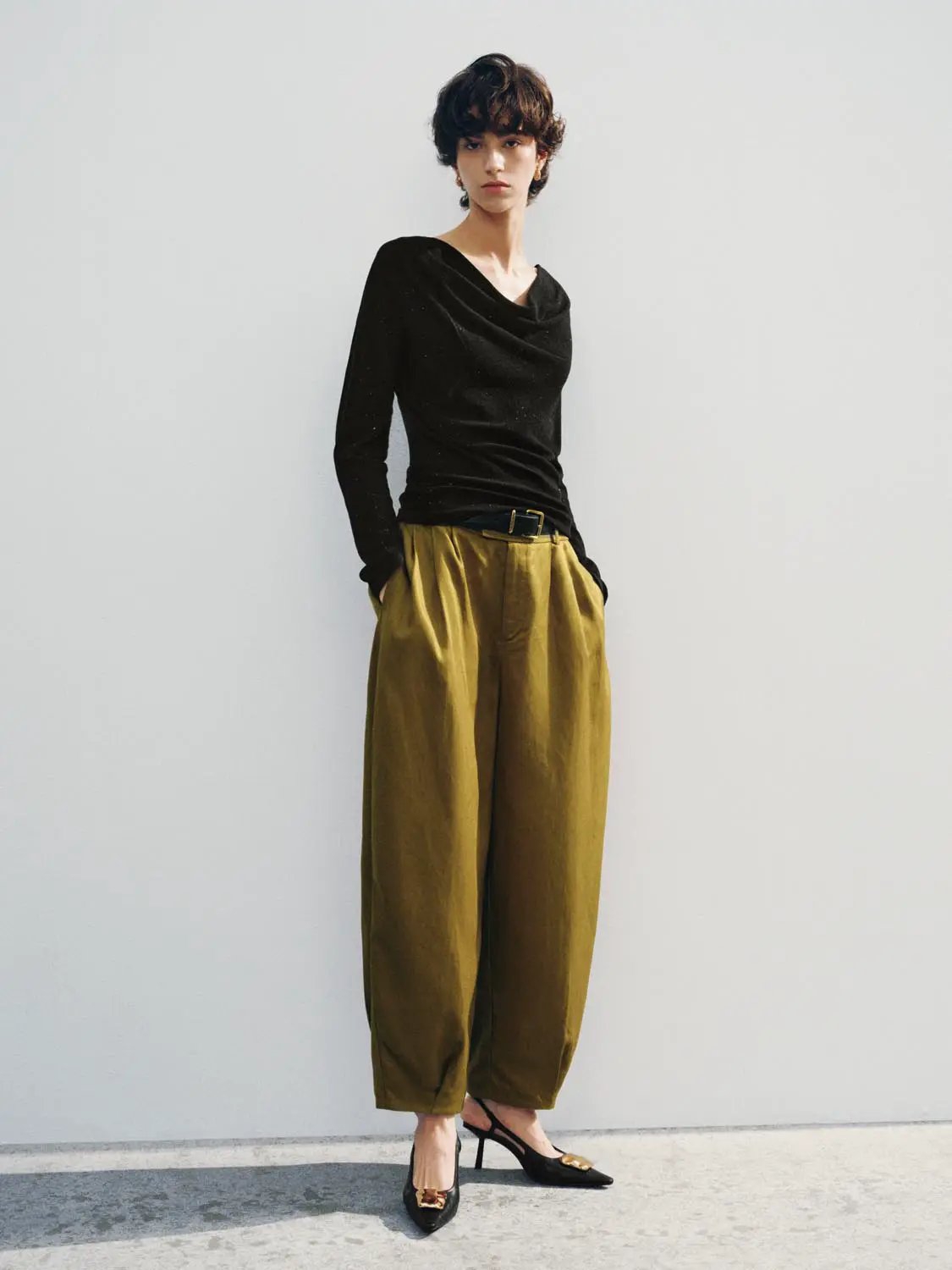 Draped Textured Fitted Long Sleeve Knit T-Shirt