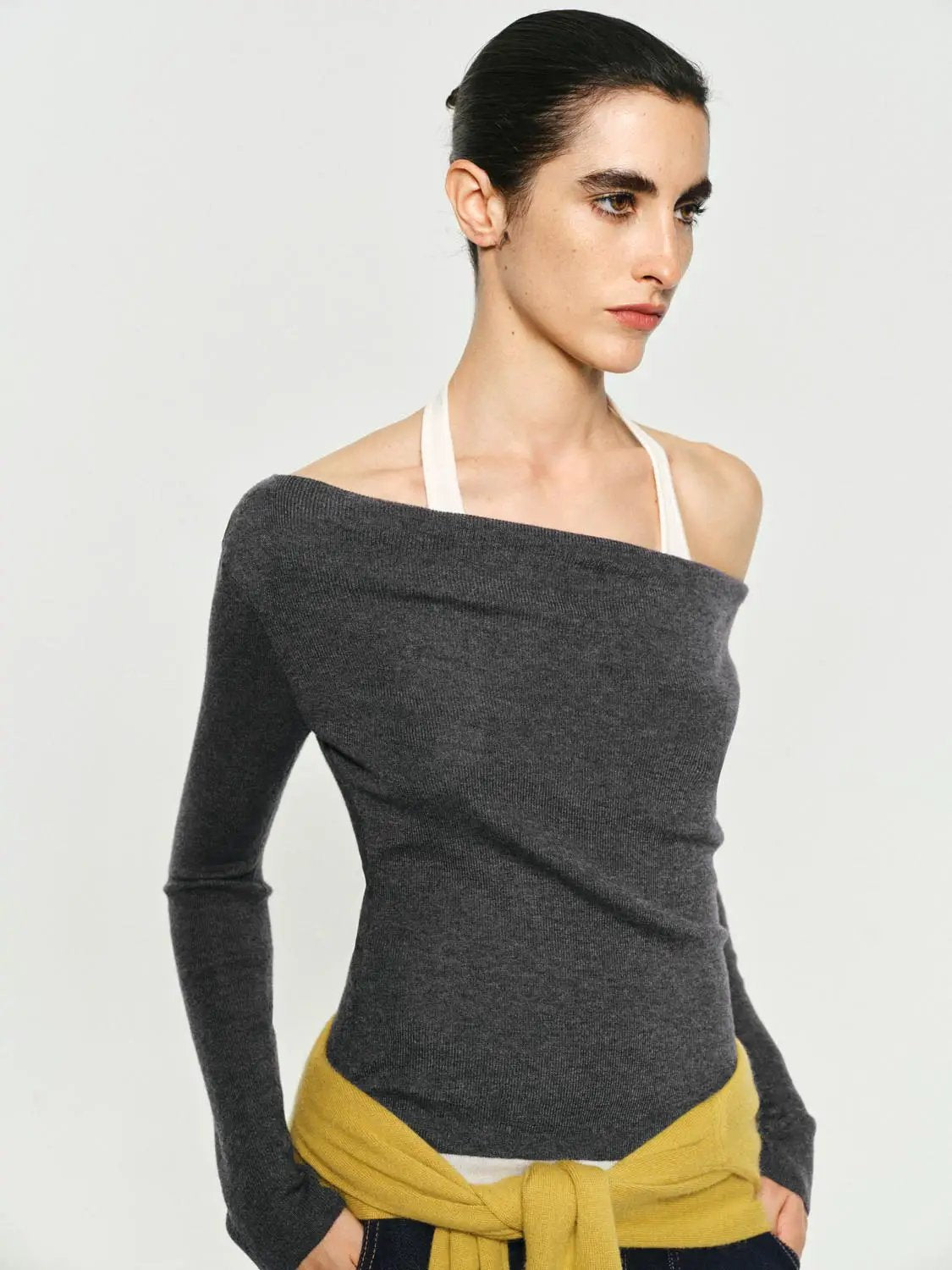 Fitted Contrast Hem Boat Neck Long Sleeve Knit Top