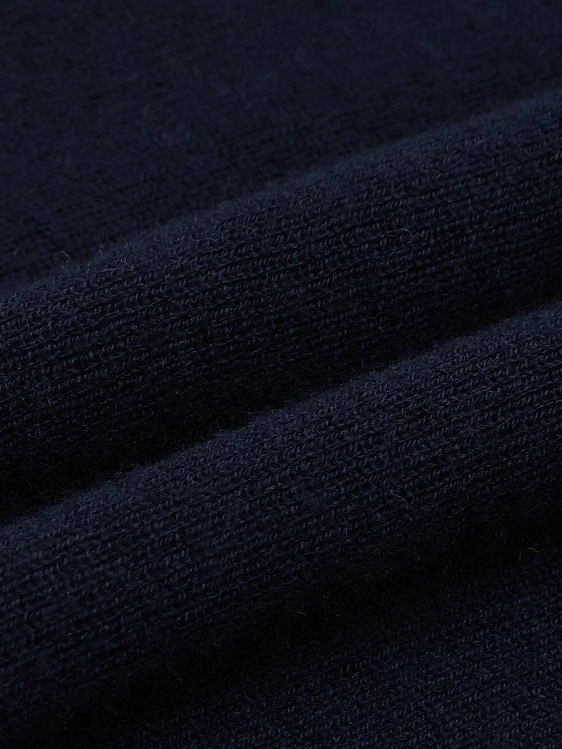 Fitted Contrast Hem Boat Neck Long Sleeve Knit Top
