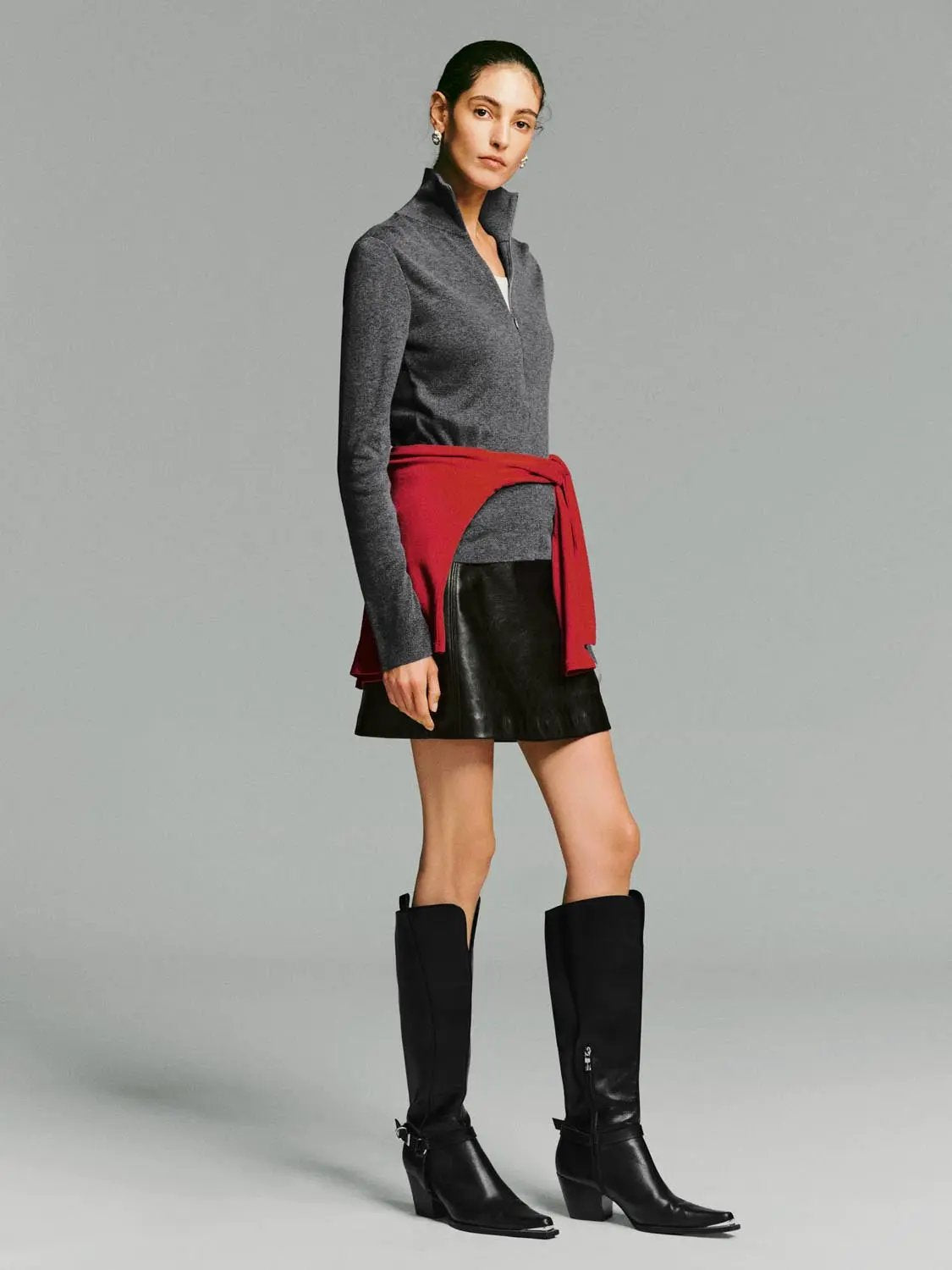 Fitted Ribbed Zip Neck Long Sleeve Knit Sweater