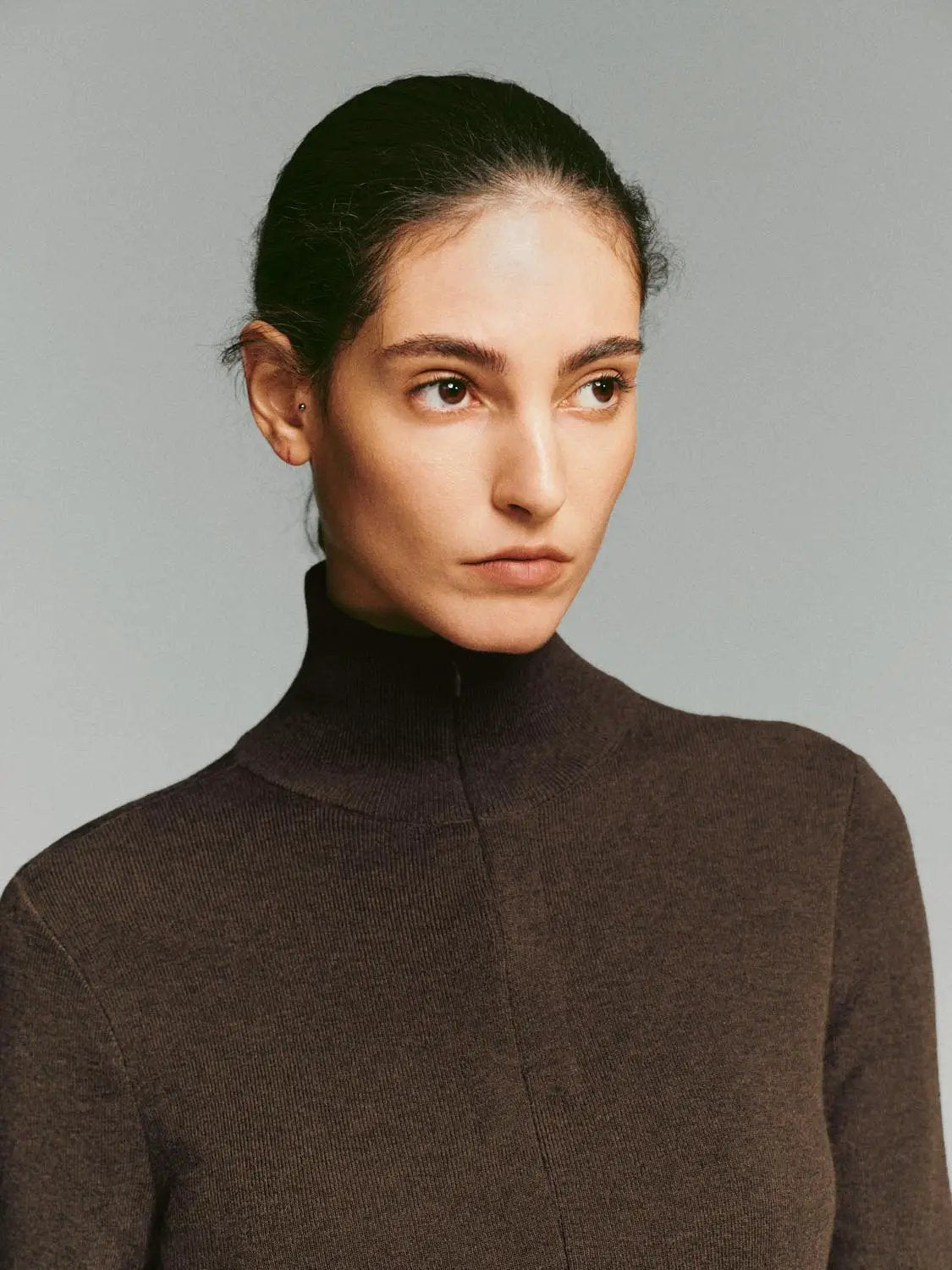 Fitted Ribbed Zip Neck Long Sleeve Knit Sweater