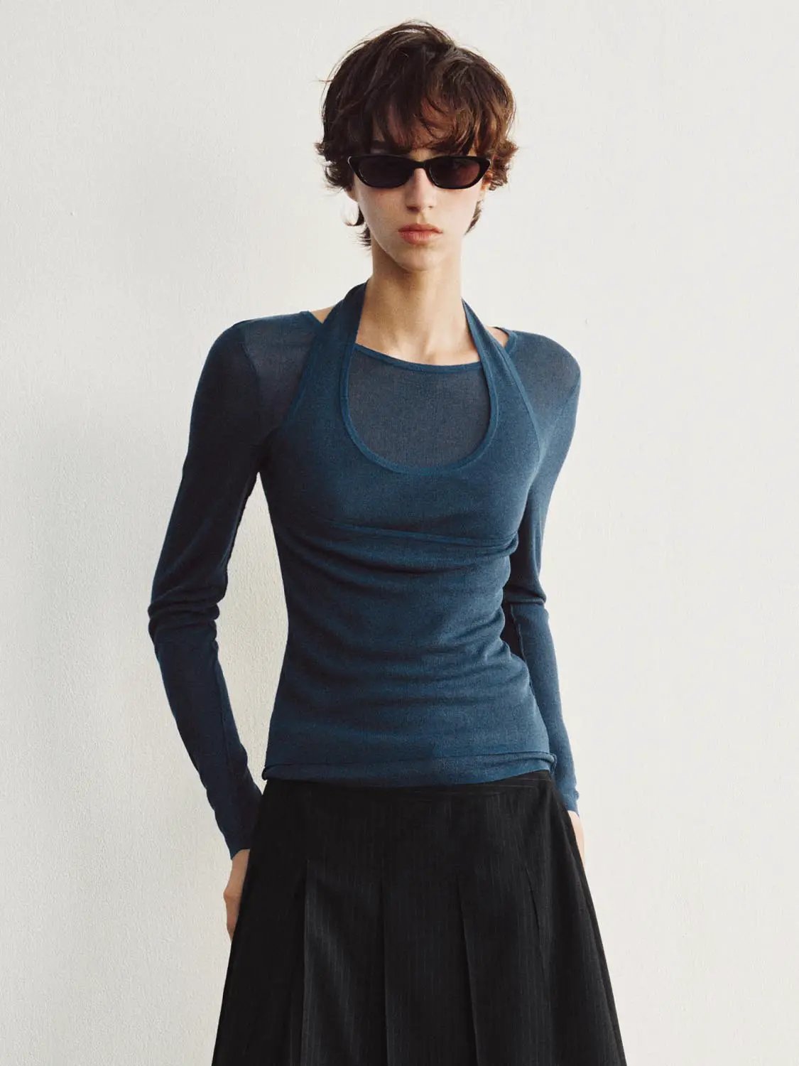 Halter Neck Fitted Long Sleeve Textured Knit T-shirt