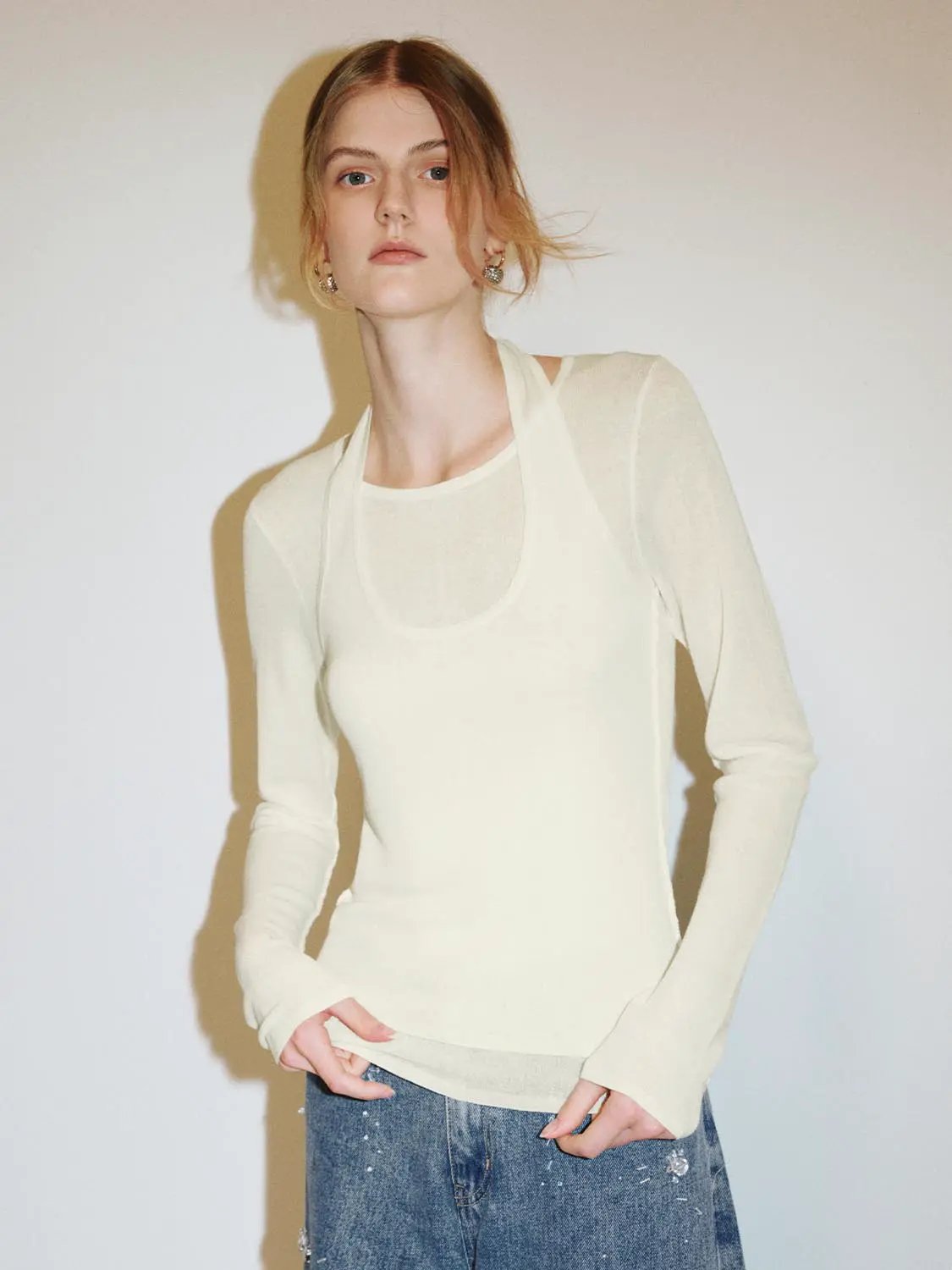 Halter Neck Fitted Long Sleeve Textured Knit T-shirt