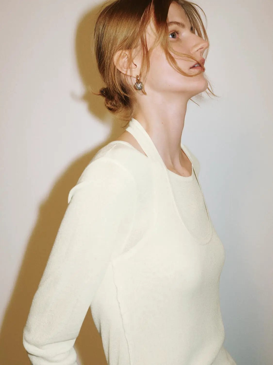 Halter Neck Fitted Long Sleeve Textured Knit T-shirt