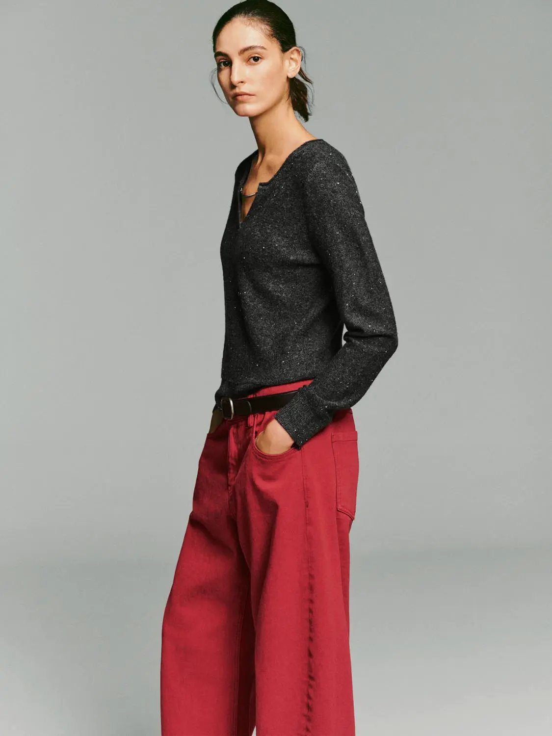 Textured Dotted Ribbed V-neck Long Sleeve Pullover