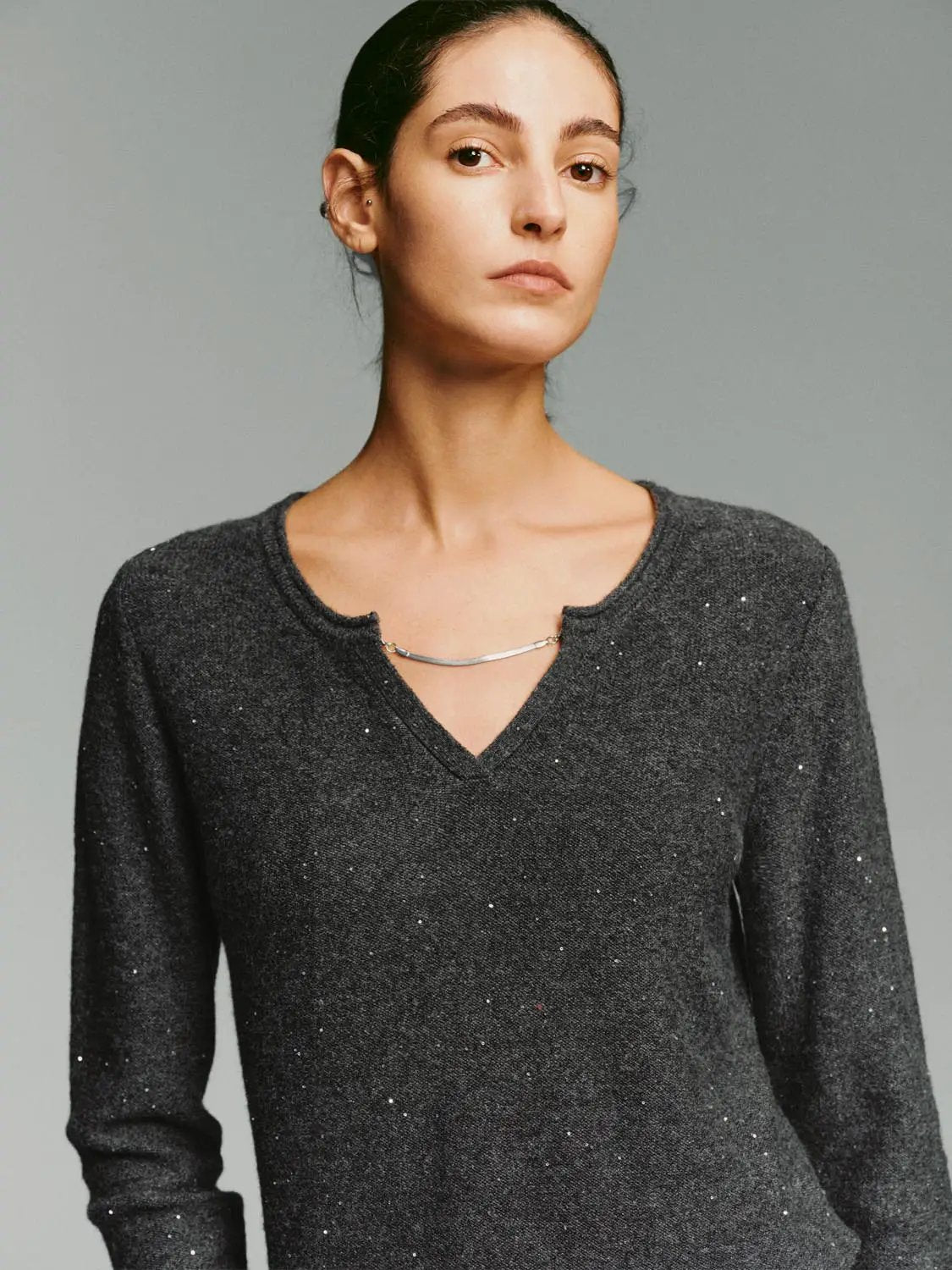 Textured Dotted Ribbed V-neck Long Sleeve Pullover