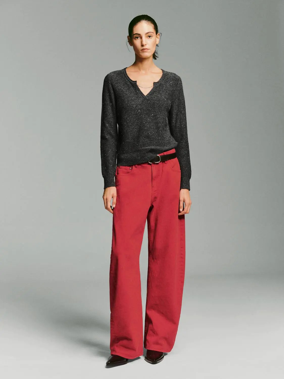 Textured Dotted Ribbed V-neck Long Sleeve Pullover