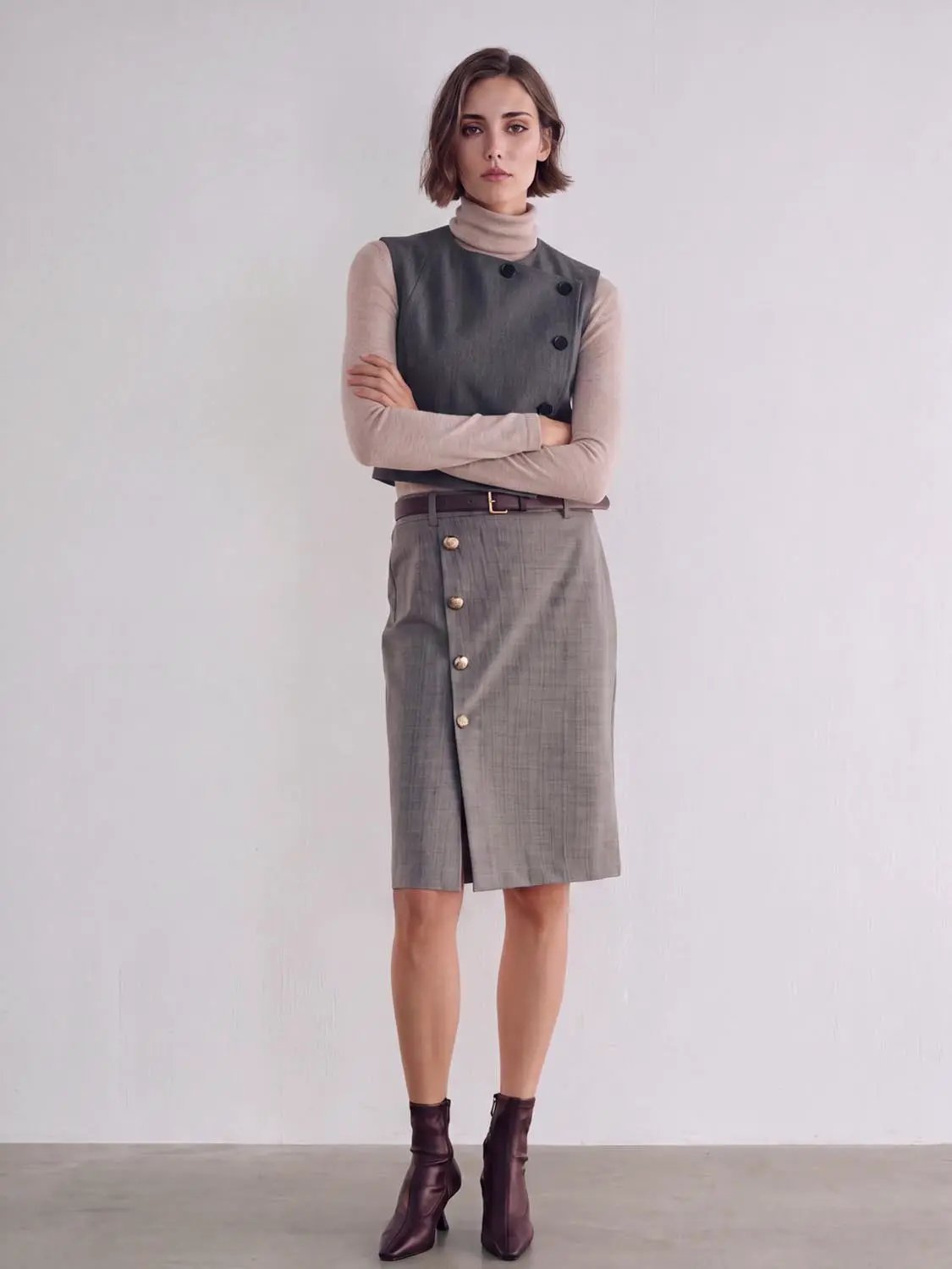 Sleeveless Asymmetrical Diagonal Button Vest