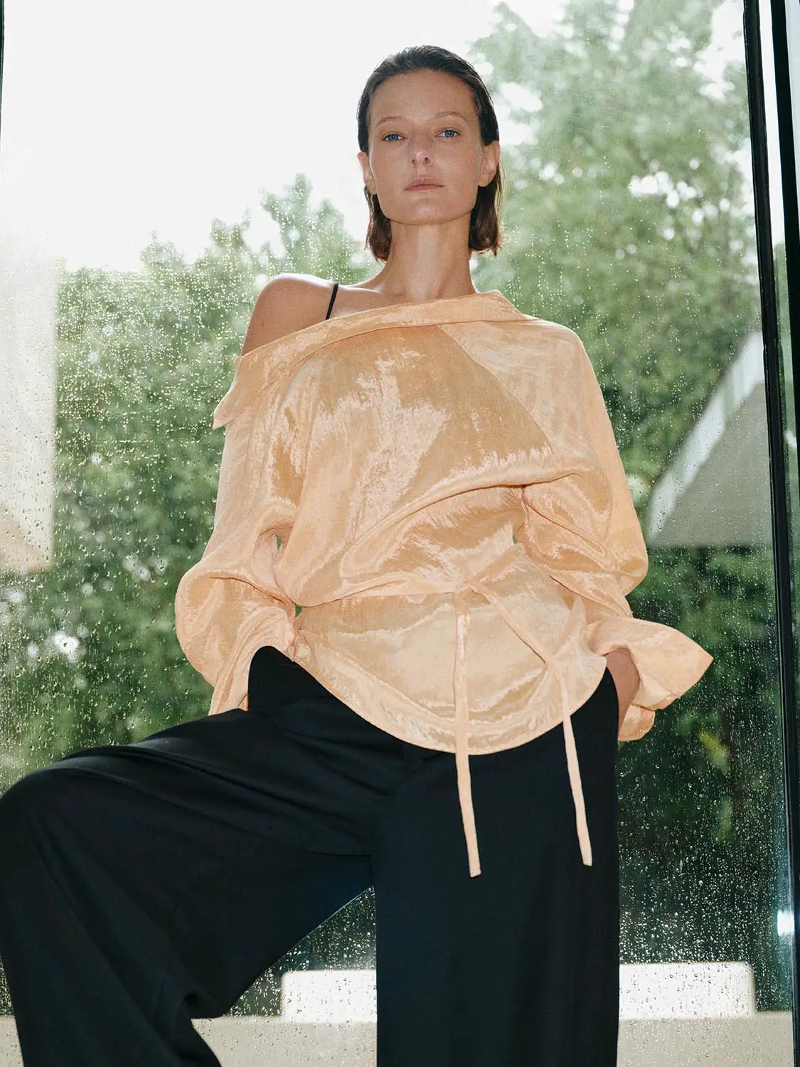 Textured Tie-waist Mock Neck Long Sleeve Shirt