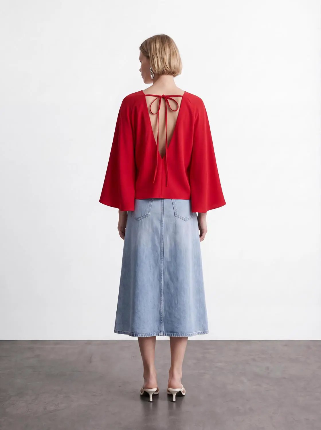 Draped Solid Oversized Crew Neck Long Sleeve Blouse