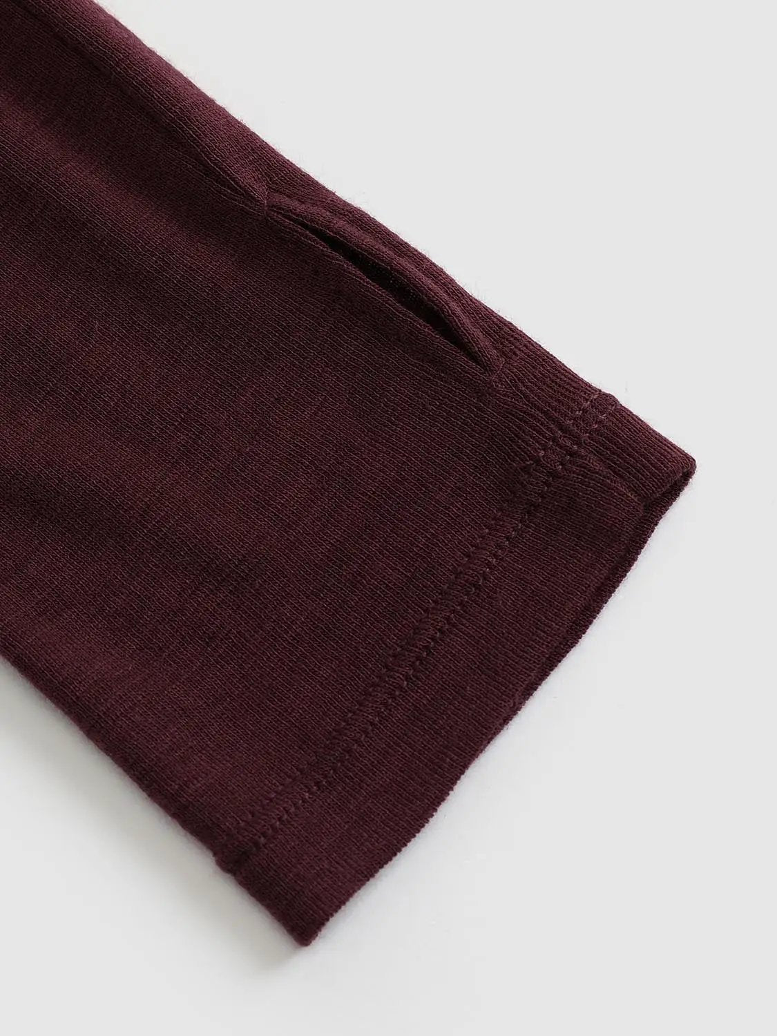 Solid Thin Fitted Crew Neck Long Sleeve Wool Sweater