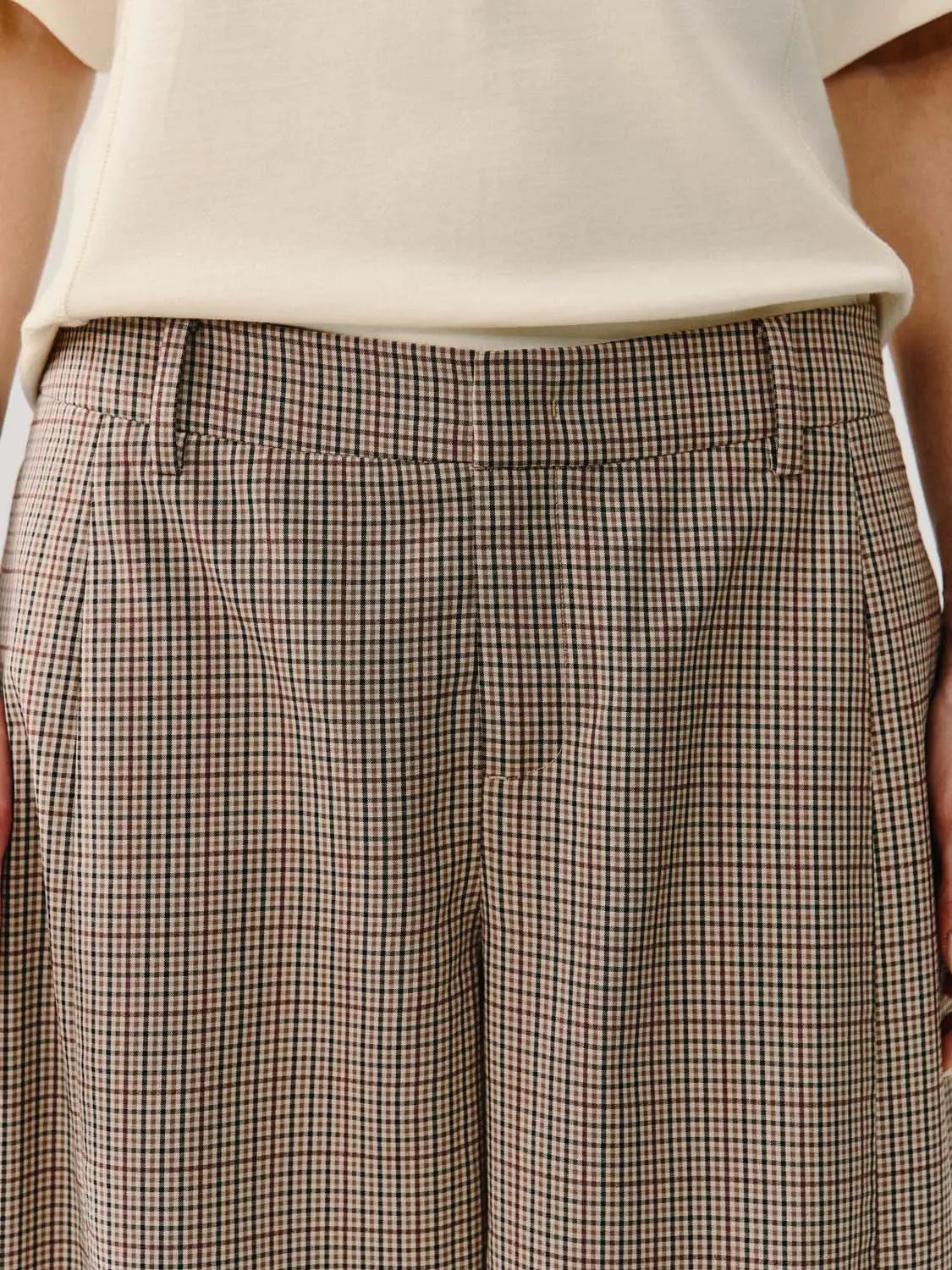 Mid-rise Plaid Tapered Pants