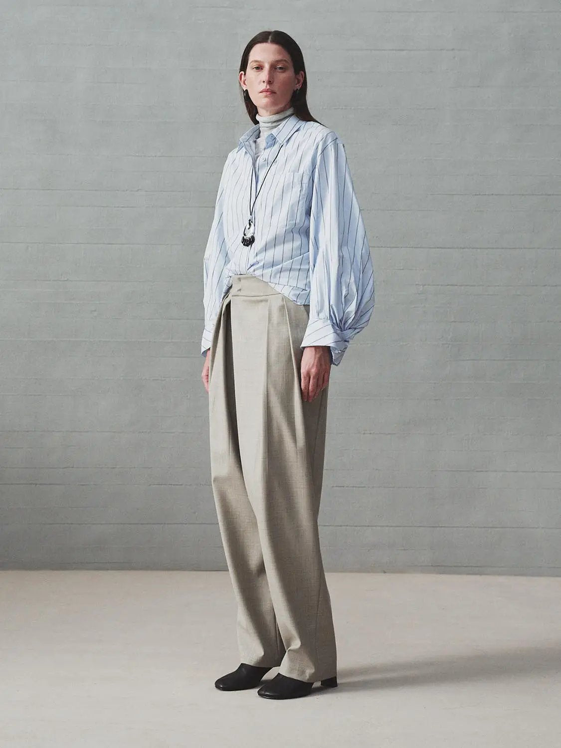 Pleated High-waisted Tapered Tailored Pants