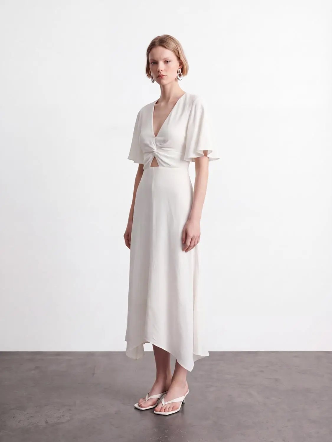 Twist Front Asymmetric Hem V-neck Short Sleeve Maxi Dress