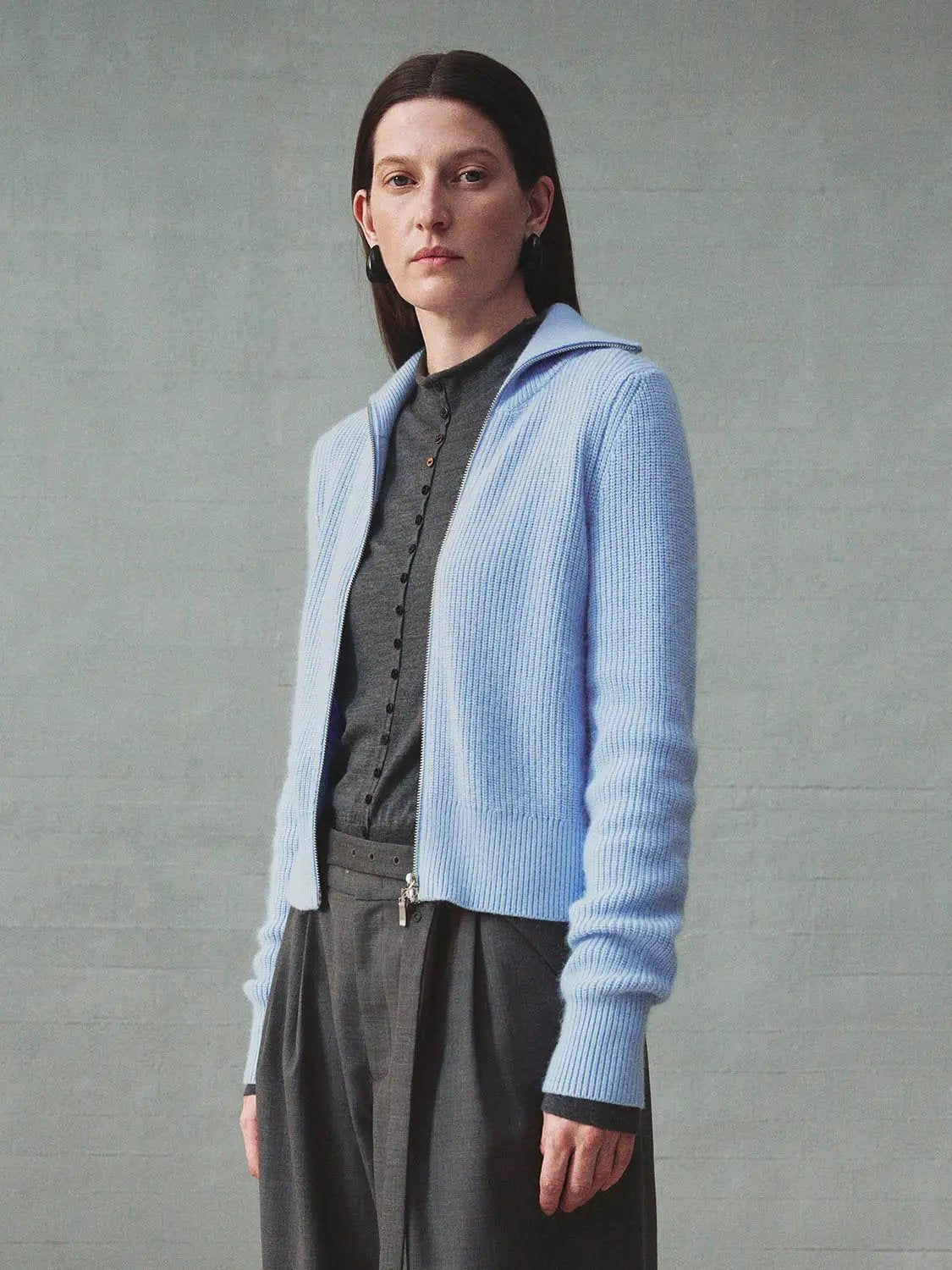Cropped Ribbed Long Sleeve Zip-up Knit Jacket